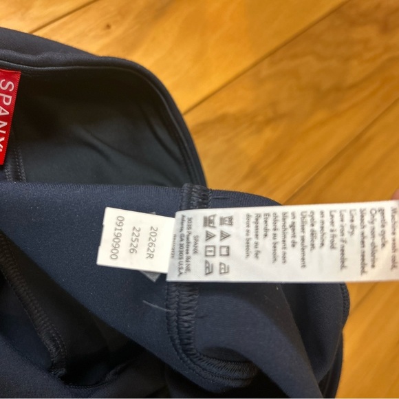 Spanx Navy Blue Women’s Ankle Length Ponte Leggings - Picture 11 of 13